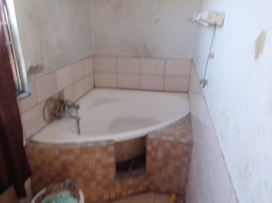  Bedroom Property for Sale in Chatsworth Western Cape